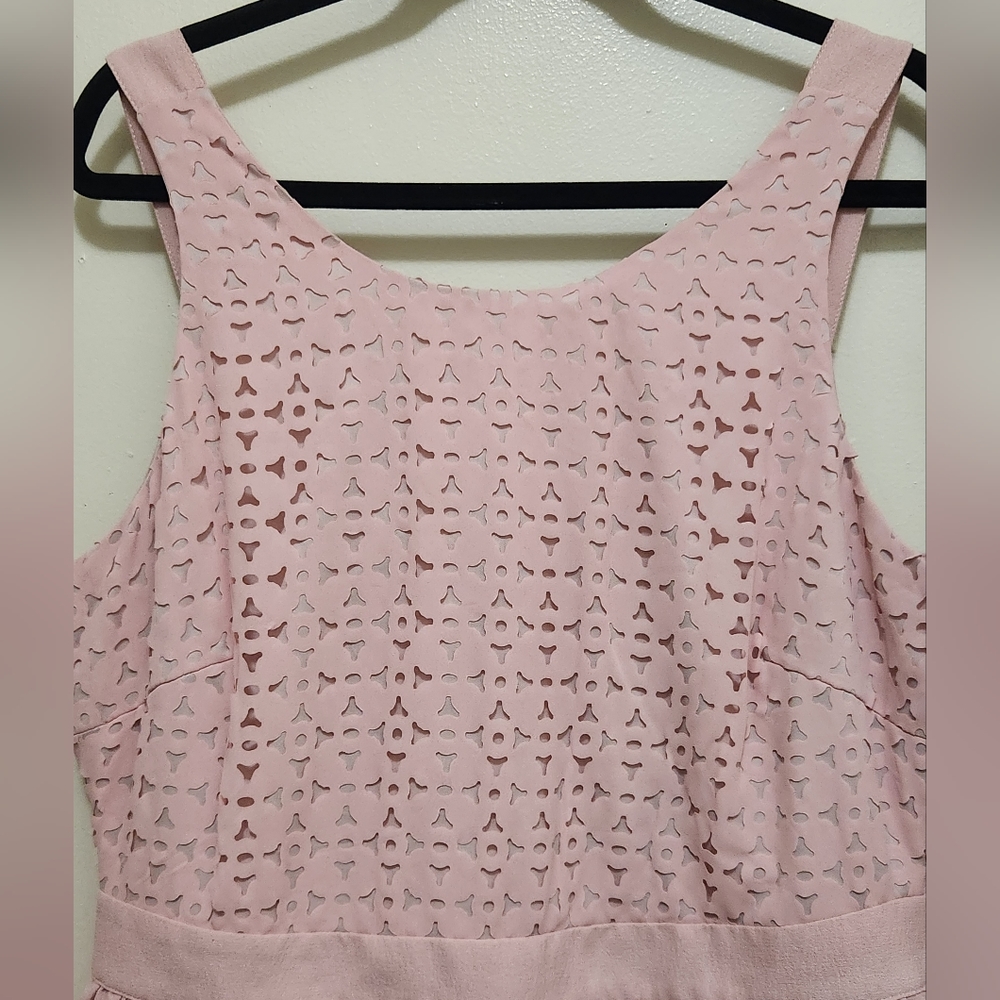 Forever 21 Plus mini dress in pink with cinched waist - Picture 5 of 11